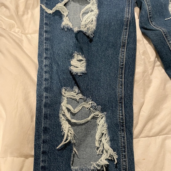 BDG Mom High Rise Distressed Denim - Picture 3 of 5
